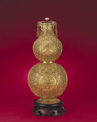 图片[1]-Gold hollowed-out sweet gourd-China Archive